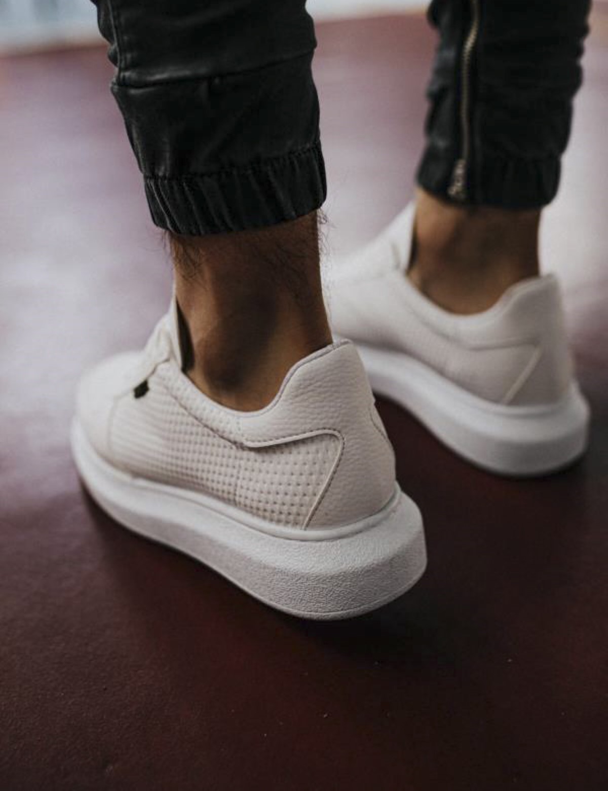 Ανδρικά λευκά Sneakers δερματίνη ανάγλυφο σχέδιο 0422020W φωτογραφία